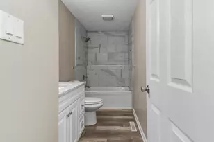 1861 E 87th Ave E, Merrillville, IN 46410 - Photo 18