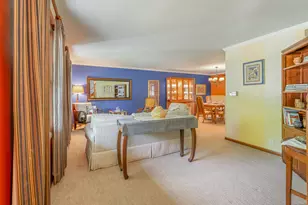 203 Mayfield Ave, Valparaiso, IN 46383 - Photo 8