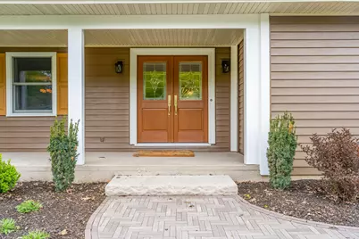 203 Mayfield Avenue, Valparaiso, IN 46383 - Photo 4