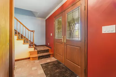 203 Mayfield Avenue, Valparaiso, IN 46383 - Photo 6