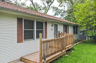 18 S Quinn St, Valparaiso, IN 46385 - Photo 4