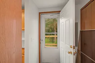 18 S Quinn St, Valparaiso, IN 46385 - Photo 8