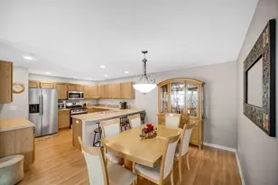 1712 E 106th Ave, Crown Point, IN 46307 - Photo 4