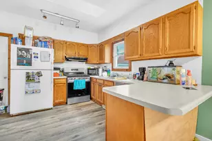 7225 W 136th Ln, Cedar Lake, IN 46303 - Photo 6