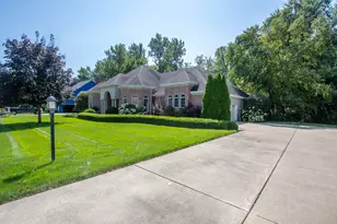 1910 Catkin Cir, Chesterton, IN 46304 - Photo 8