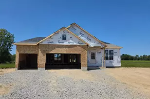 2754 Calabria Ln, Valparaiso, IN 46385 - Photo 2