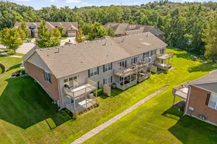 9855 Oakwood Ct, Saint John, IN 46373 - Photo 34