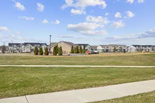11540 Vermont Ct, Crown Point, IN 46307 - Photo 14