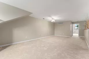 1738 Wedgewood Ct, Schererville, IN 46375 - Photo 22