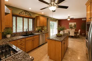 1004 W 18th St, La Porte, IN 46350 - Photo 10