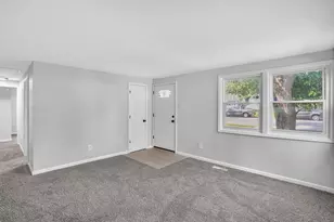 7432 Southeastern Ave, Hammond, IN 46324 - Photo 4