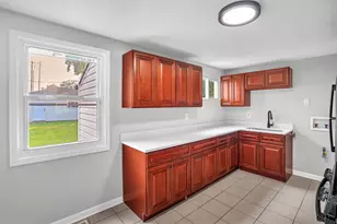 7432 Southeastern Ave, Hammond, IN 46324 - Photo 8