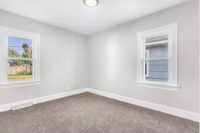 6425 Van Buren Avenue, Hammond, IN 46324 - Photo 10