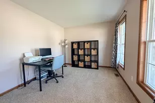 606 Slate Dr, Westville, IN 46391 - Photo 4
