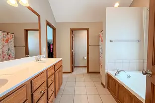 606 Slate Dr, Westville, IN 46391 - Photo 18