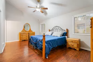8956 Price Cir, Highland, IN 46322 - Photo 14