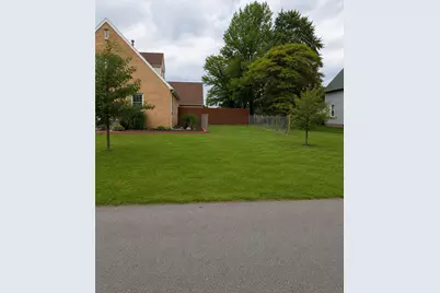605 W Montgomery Street, Francesville, IN 47946 - Photo 8