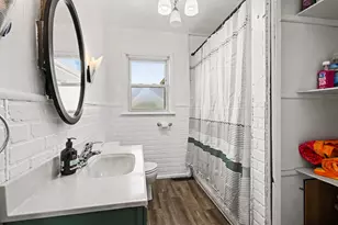 397 E 300 S, Valparaiso, IN 46383 - Photo 10