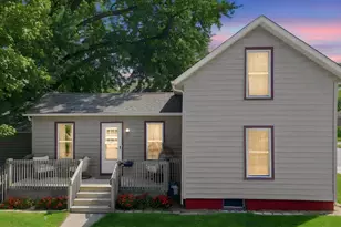 1315 Scott St, La Porte, IN 46350 - Photo 1