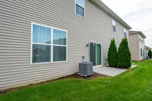 1782 E 110th Pl, Crown Point, IN 46307 - Photo 4
