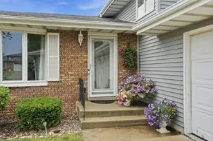 12042 W 103rd Ct, Saint John, IN 46373 - Photo 4