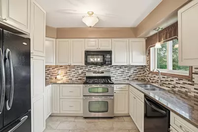 12042 W 103rd Court, Saint John, IN 46373 - Photo 10