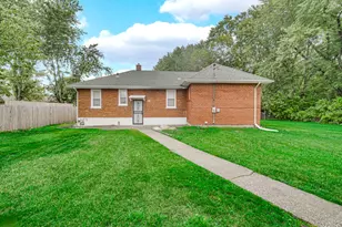 4946 Van Buren St, Gary, IN 46408 - Photo 2