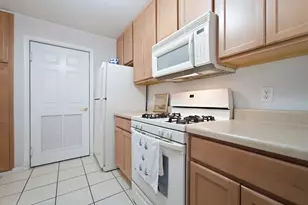 629 Cambridge Ct, Munster, IN 46321 - Photo 8