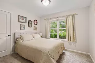 453 Andover Dr, Valparaiso, IN 46385 - Photo 14