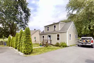 2517 Clay St, Lake Station, IN 46405 - Photo 2