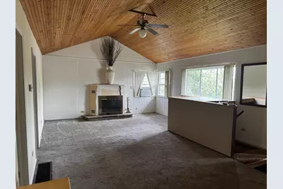 1394 Burns Drive, Portage, IN 46368 - Photo 4