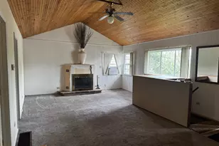 1394 Burns Dr, Portage, IN 46368 - Photo 4