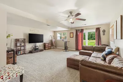 2516 Wicker Park Drive, Highland, IN 46322 - Photo 8
