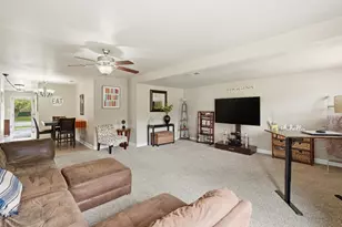 2516 Wicker Park Dr, Highland, IN 46322 - Photo 10