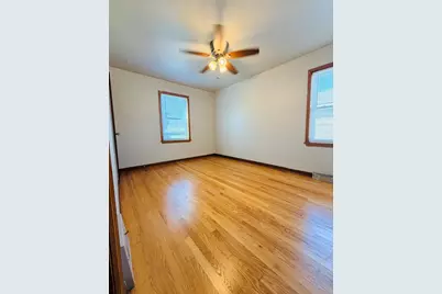 1324 Lakeview Avenue, Hammond, IN 46394 - Photo 8