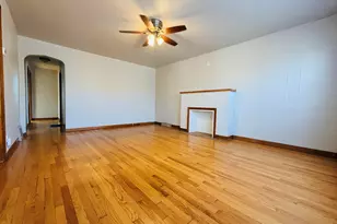 1324 Lakeview Ave, Hammond, IN 46394 - Photo 6