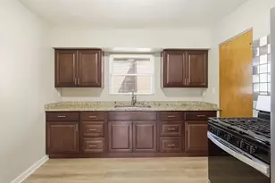 4757 Catalpa Ave, Hammond, IN 46327 - Photo 4