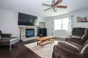 501 Fir St SW, Demotte, IN 46310 - Photo 2