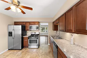 3821 W 80th Ave, Merrillville, IN 46410 - Photo 12