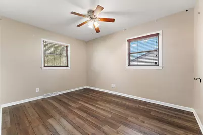 3821 W 80th Avenue, Merrillville, IN 46410 - Photo 20