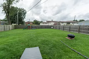 116 Maple St, Lowell, IN 46356 - Photo 20