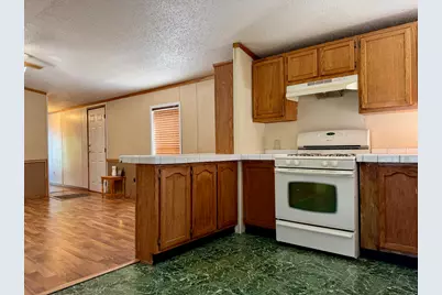 7497 S 250 W, North Judson, IN 46366 - Photo 4