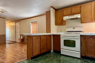 7497 S 250 W, North Judson, IN 46366 - Photo 4