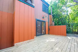 506 E Coolspring Ave, Michigan City, IN 46360 - Photo 2