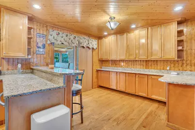 9857 Silver Court, Demotte, IN 46310 - Photo 22