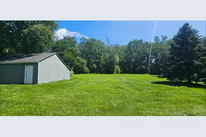 925 Mayflower Road, La Porte, IN 46350 - Photo 18