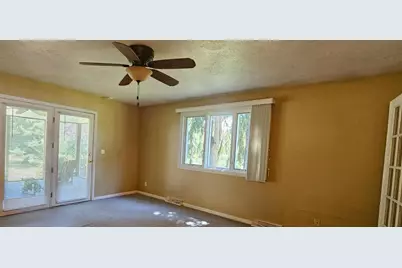 925 Mayflower Road, La Porte, IN 46350 - Photo 32