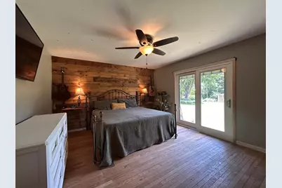 211 Carnation Street NE, Demotte, IN 46310 - Photo 16