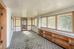 50 Highland St, Hammond, IN 46320 - Photo 8