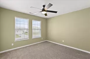 10725 Illinois St, Crown Point, IN 46307 - Photo 24
